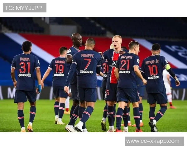 巴黎圣日耳曼去年辉煌六冠今季遭遇滑铁卢法杯意外出局法甲半程仅列第二